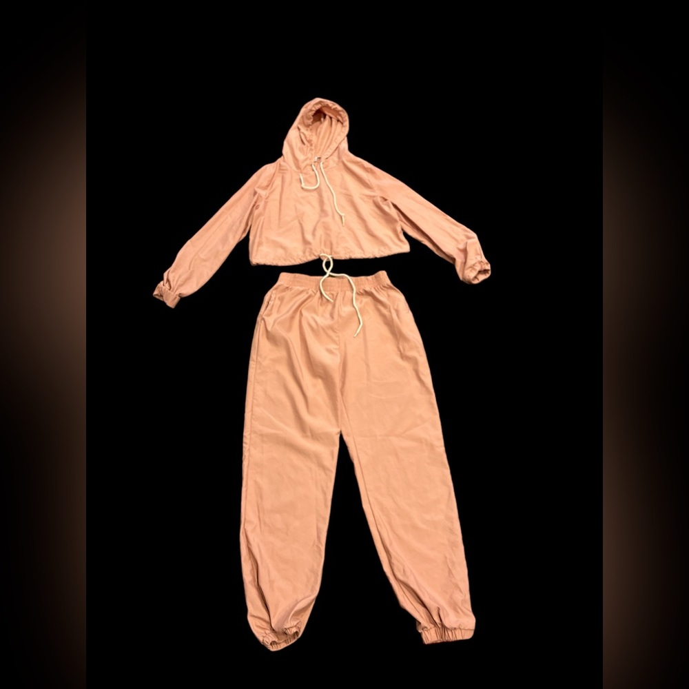 Fashion nova set, crop top, medium, pants have some pen mark